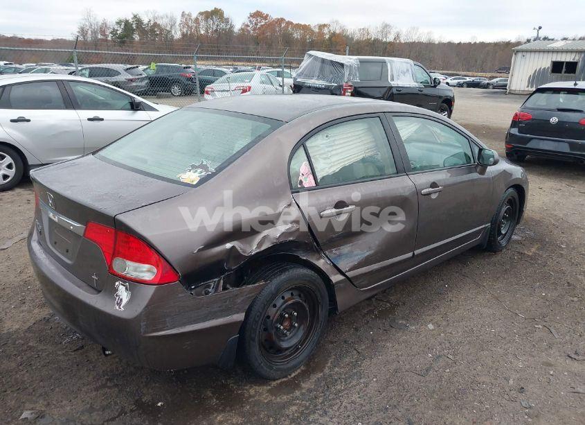 Photo 4 of 2010 Honda Civic LX (VIN 2HGFA1F5XAH558792)