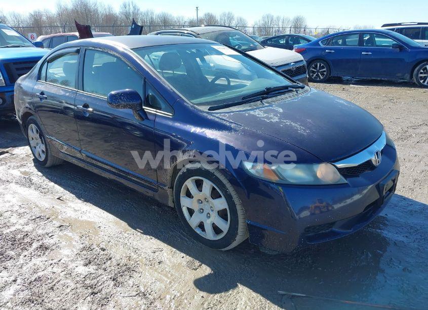 2010 Honda Civic LX (VIN 2HGFA1F5XAH561269) main photo