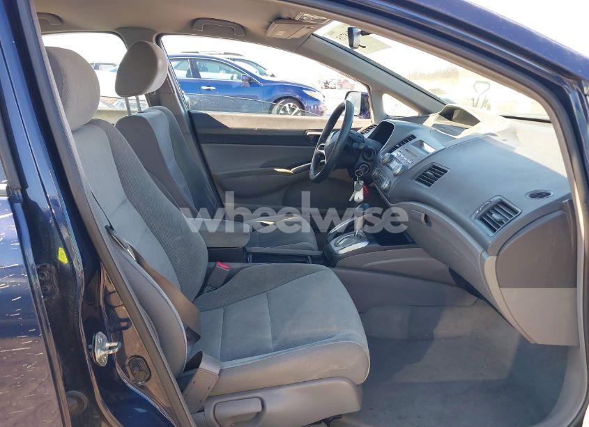 Photo 5 of 2010 Honda Civic LX (VIN 2HGFA1F5XAH561269)