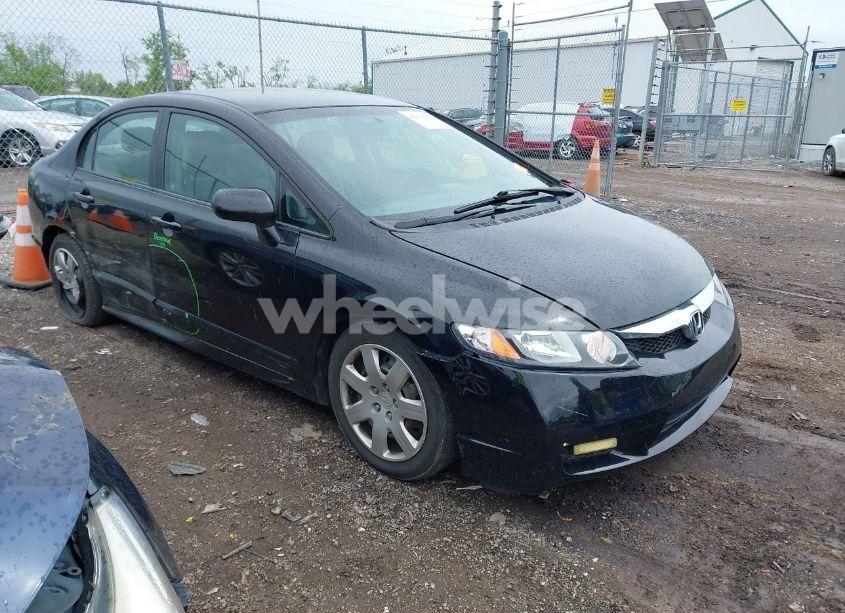 2011 Honda Civic LX (VIN 2HGFA1F5XBH307529) main photo