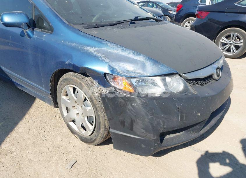 Photo 6 of 2011 Honda Civic LX (VIN 2HGFA1F5XBH515801)