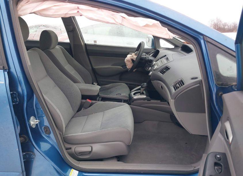 Photo 5 of 2011 Honda Civic LX (VIN 2HGFA1F5XBH516298)