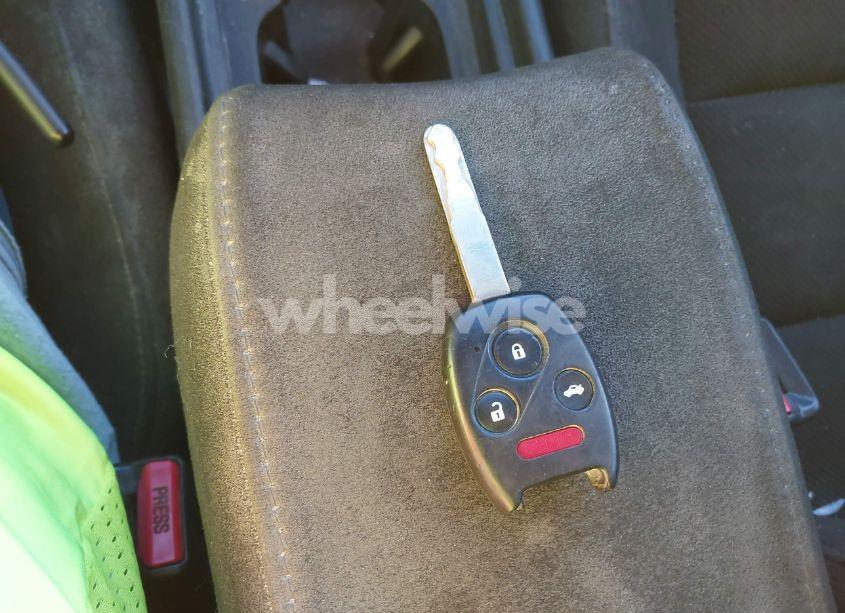 Photo 11 of 2010 Honda Civic LX-S (VIN 2HGFA1F60AH507505)