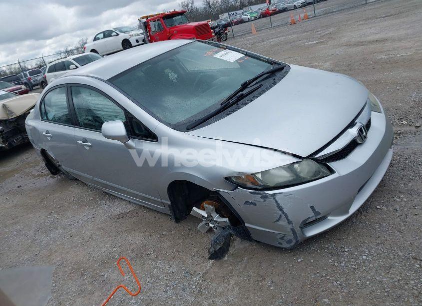 2011 Honda Civic LX-S (VIN 2HGFA1F62BH518992) main photo