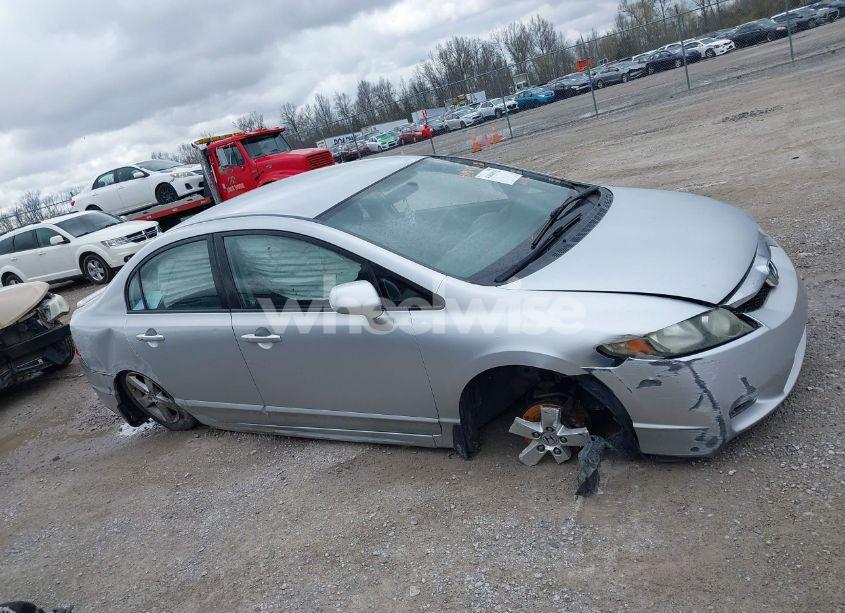 Photo 13 of 2011 Honda Civic LX-S (VIN 2HGFA1F62BH518992)