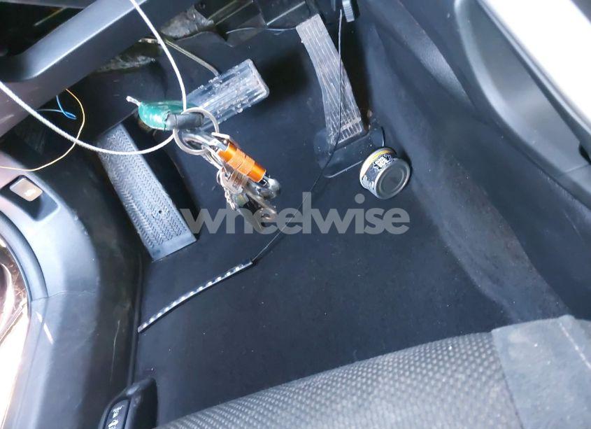 Photo 11 of 2010 Honda Civic LX-S (VIN 2HGFA1F64AH556111)