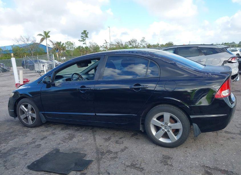 Photo 14 of 2010 Honda Civic LX-S (VIN 2HGFA1F65AH504390)