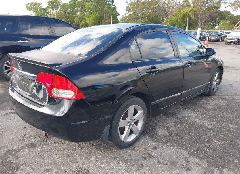 Photo 4 of 2010 Honda Civic LX-S (VIN 2HGFA1F65AH504390)