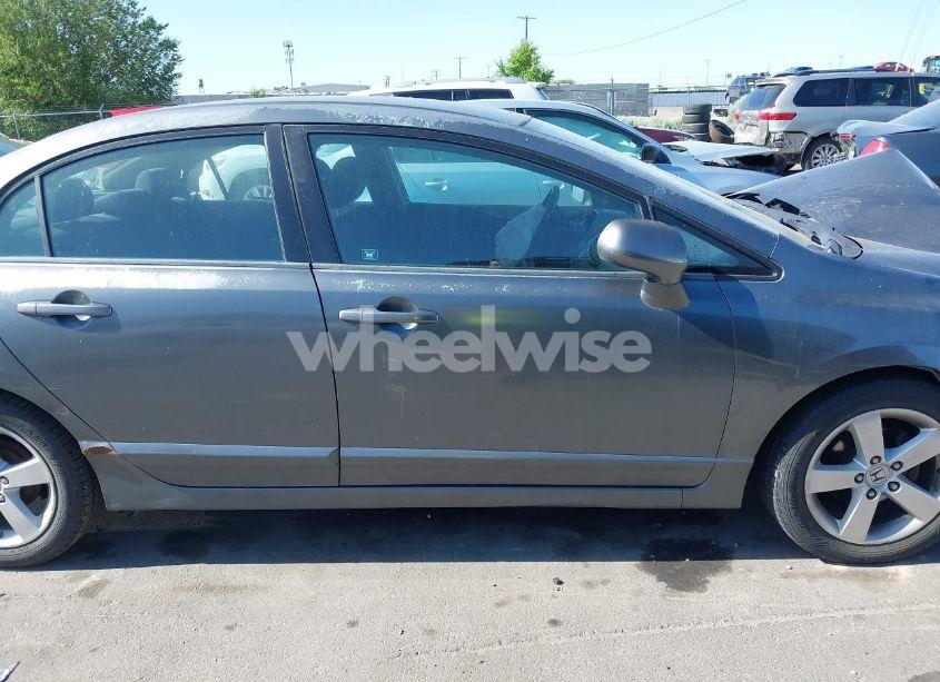 Photo 13 of 2010 Honda Civic LX-S (VIN 2HGFA1F68AH557570)