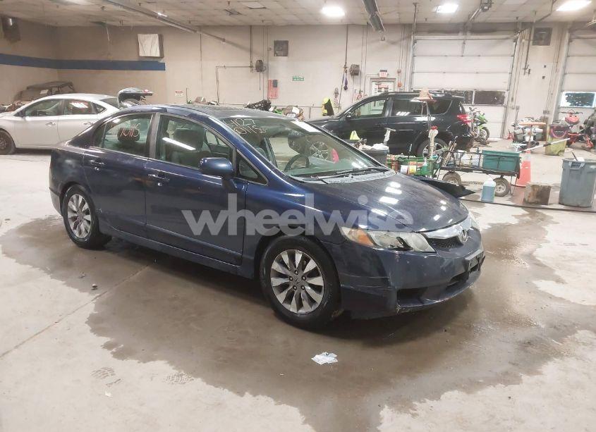 2010 Honda Civic EX (VIN 2HGFA1F81AH523214) main photo