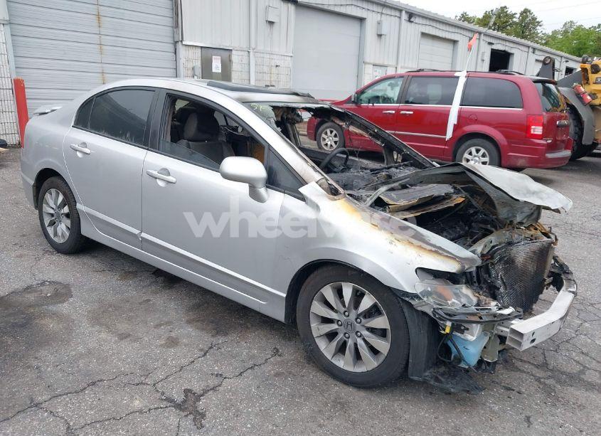 2010 Honda Civic EX (VIN 2HGFA1F82AH301832) main photo