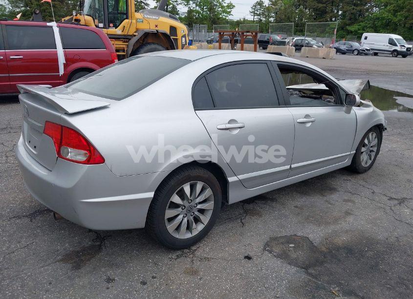 Photo 4 of 2010 Honda Civic EX (VIN 2HGFA1F82AH301832)