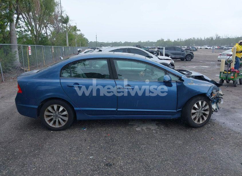 Photo 13 of 2010 Honda Civic EX (VIN 2HGFA1F82AH309235)