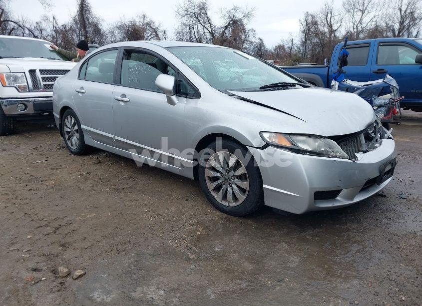 2010 Honda Civic EX (VIN 2HGFA1F83AH521576) main photo