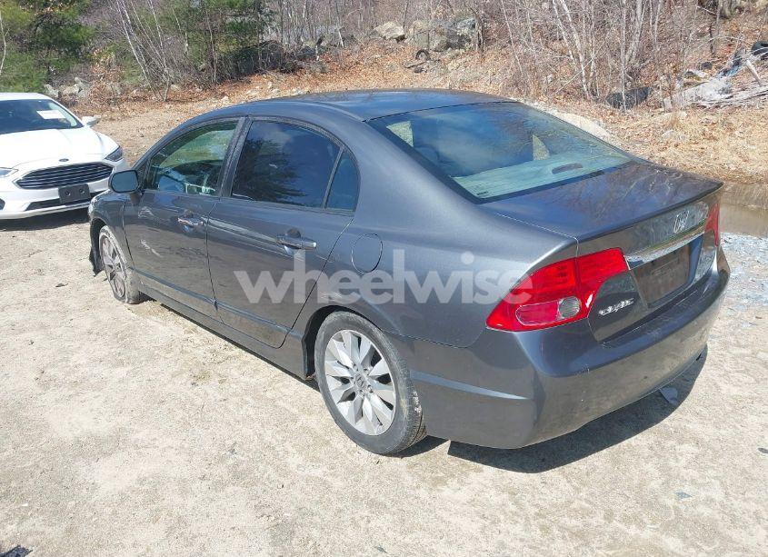 Photo 3 of 2010 Honda Civic EX (VIN 2HGFA1F85AH303607)