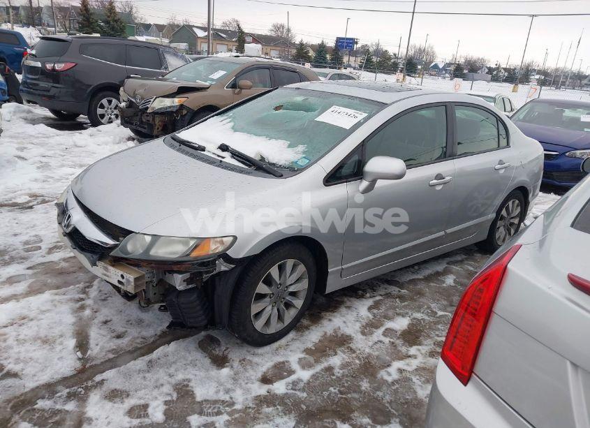 Photo 2 of 2010 Honda Civic EX (VIN 2HGFA1F85AH514435)