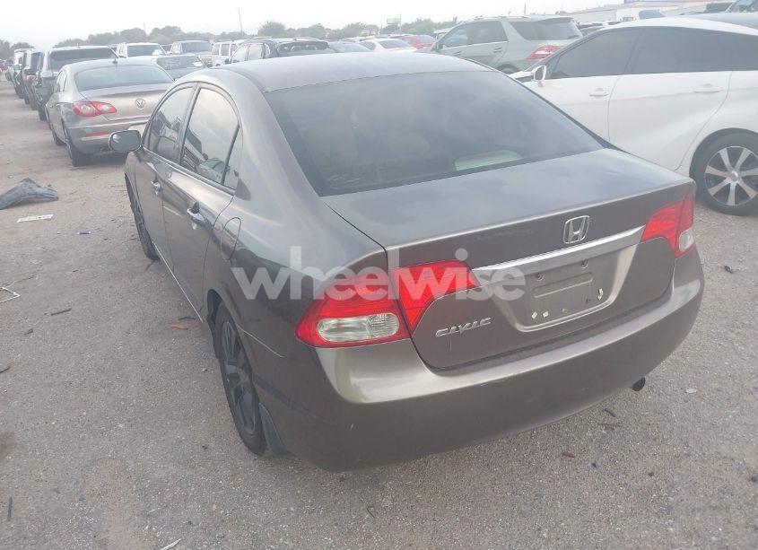 Photo 3 of 2010 Honda Civic EX (VIN 2HGFA1F8XAH505780)