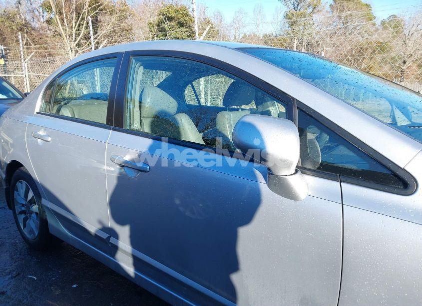 Photo 13 of 2010 Honda Civic EX-L (VIN 2HGFA1F90AH523150)