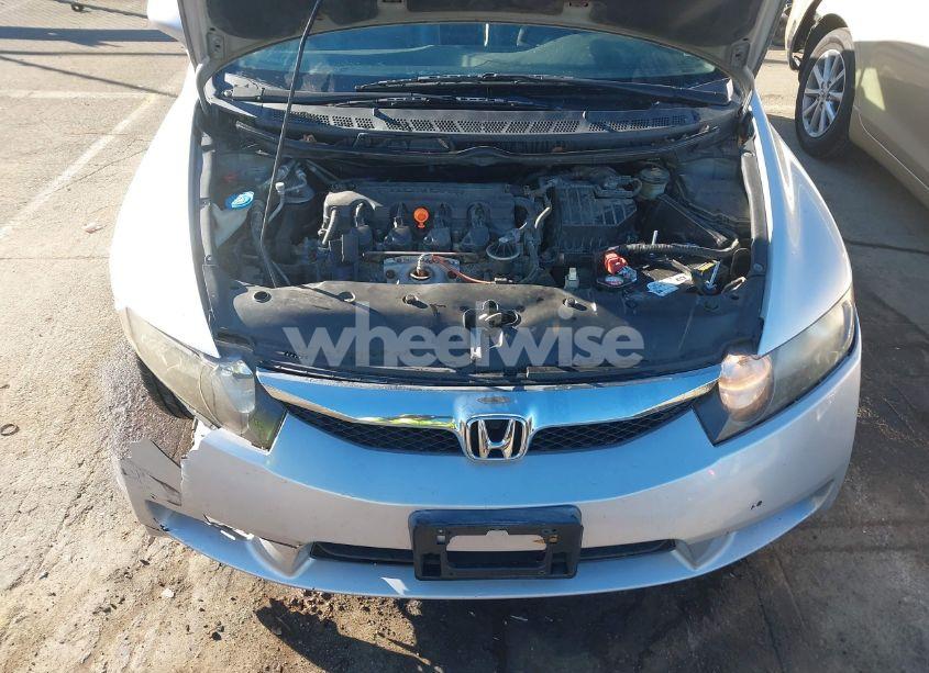 Photo 10 of 2011 Honda Civic EX-L (VIN 2HGFA1F92BH523944)