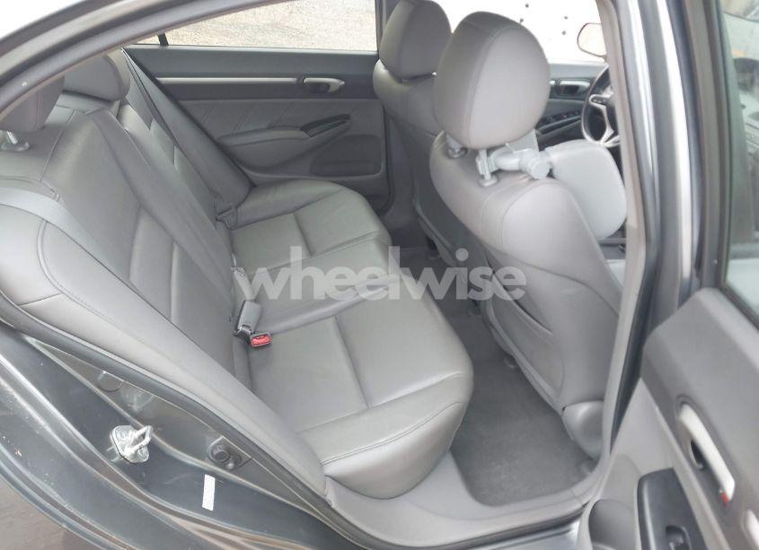 Photo 8 of 2010 Honda Civic EX-L (VIN 2HGFA1F93AH308636)