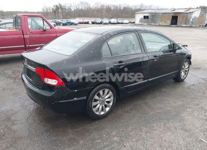 Photo 4 of 2010 Honda Civic EX-L (VIN 2HGFA1F94AH528562)