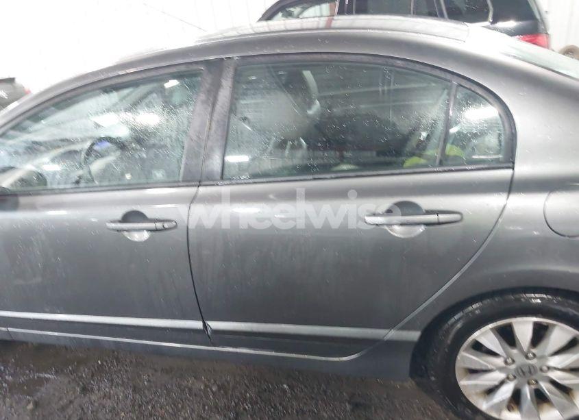 Photo 15 of 2010 Honda Civic EX-L (VIN 2HGFA1F95AH308640)