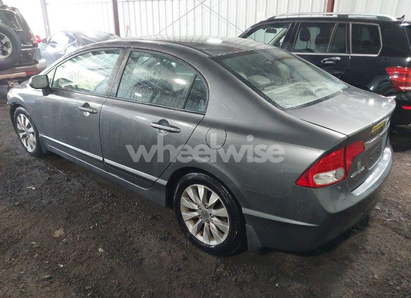 Photo 3 of 2010 Honda Civic EX-L (VIN 2HGFA1F95AH308640)