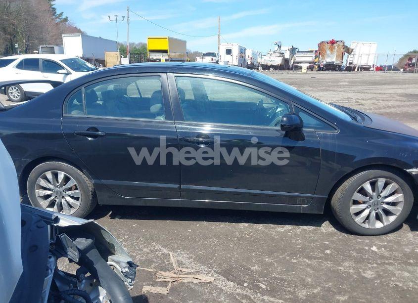 Photo 13 of 2011 Honda Civic EX-L (VIN 2HGFA1F95BH512291)