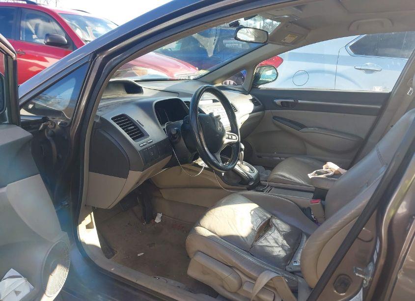 Photo 5 of 2010 Honda Civic EX-L (VIN 2HGFA1F96AH521483)