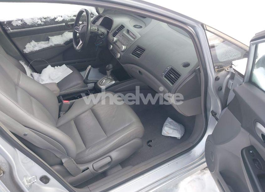 Photo 5 of 2010 Honda Civic EX-L (VIN 2HGFA1F97AH507883)