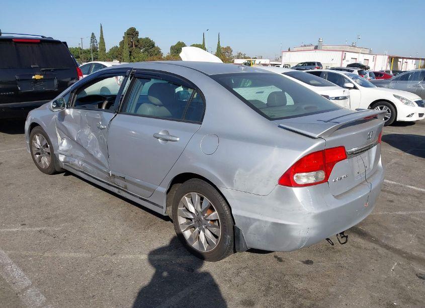 Photo 3 of 2010 Honda Civic EX-L (VIN 2HGFA1F97AH555528)