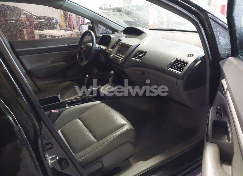 Photo 5 of 2010 Honda Civic EX-L (VIN 2HGFA1F99AH505245)