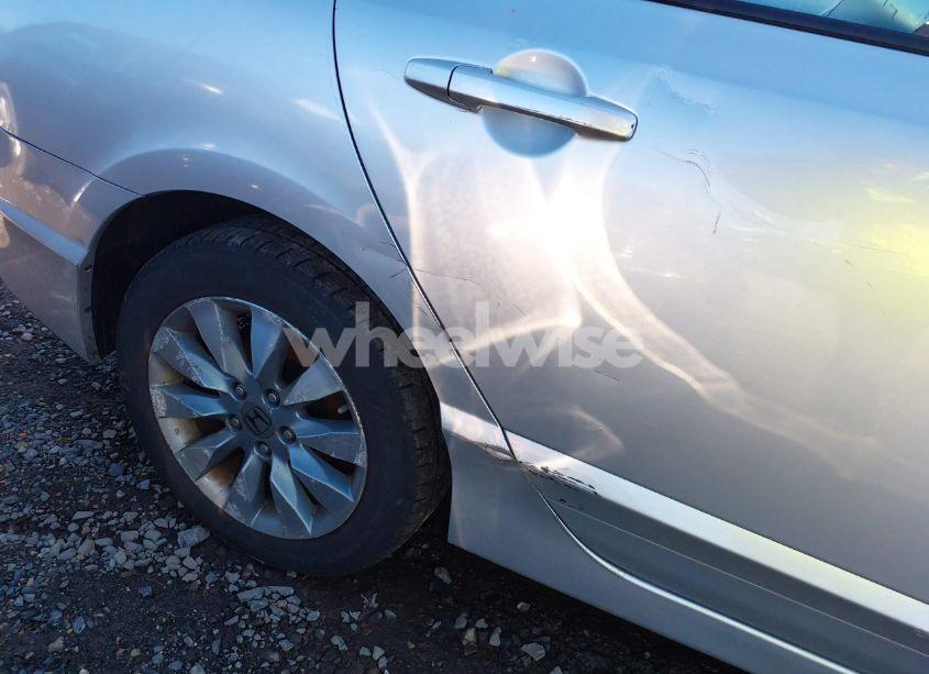 Photo 19 of 2010 Honda Civic EX-L (VIN 2HGFA1F99AH516312)