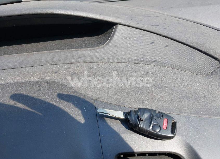 Photo 11 of 2010 Honda Civic EX-L (VIN 2HGFA1F9XAH505240)