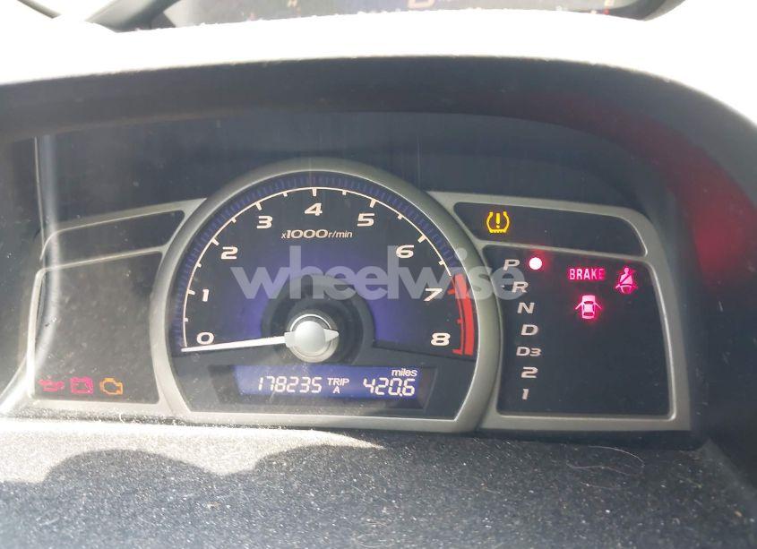 Photo 7 of 2010 Honda Civic EX-L (VIN 2HGFA1F9XAH505240)