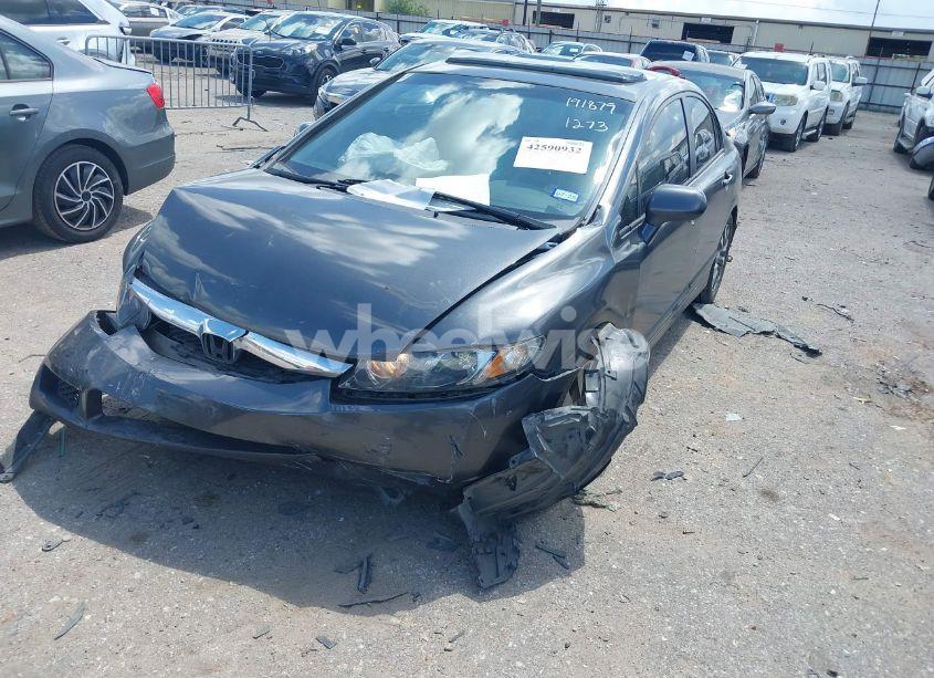 Photo 2 of 2010 Honda Civic EX-L (VIN 2HGFA1F9XAH526606)