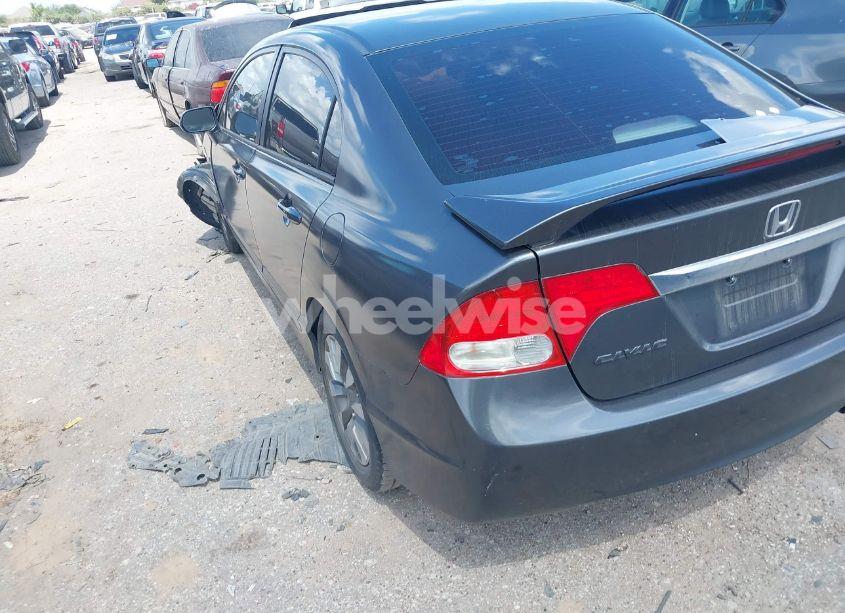 Photo 3 of 2010 Honda Civic EX-L (VIN 2HGFA1F9XAH526606)