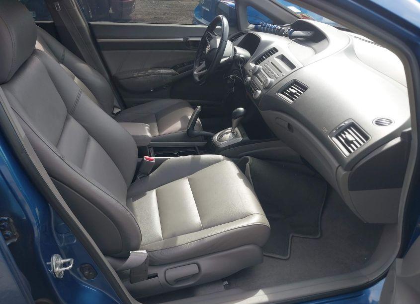 Photo 5 of 2010 Honda Civic EX-L (VIN 2HGFA1F9XAH547004)