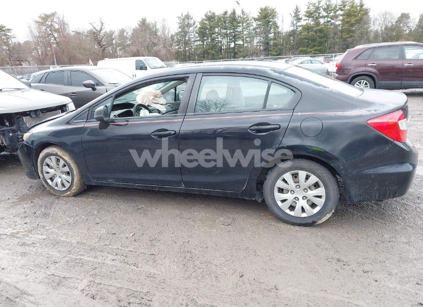 Photo 14 of 2012 Honda Civic LX (VIN 2HGFB2E56CH559770)