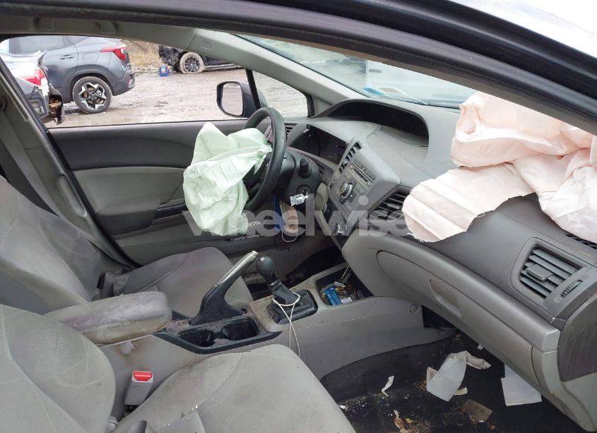 Photo 5 of 2012 Honda Civic LX (VIN 2HGFB2E56CH559770)