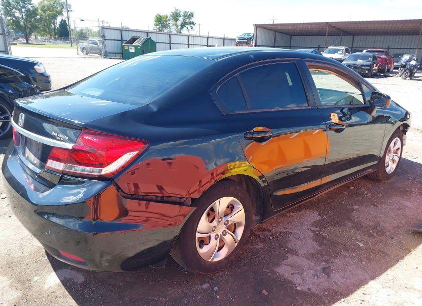 Photo 4 of 2015 Honda Civic LX (VIN 2HGFB2E58FH530940)