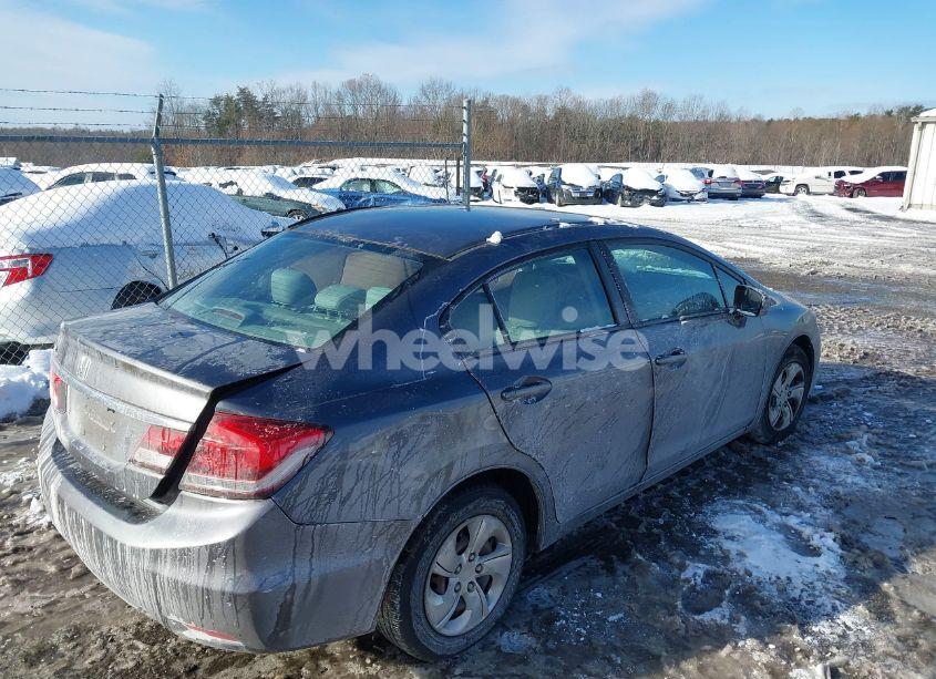 Photo 4 of 2014 Honda Civic LX (VIN 2HGFB2E59EH530847)