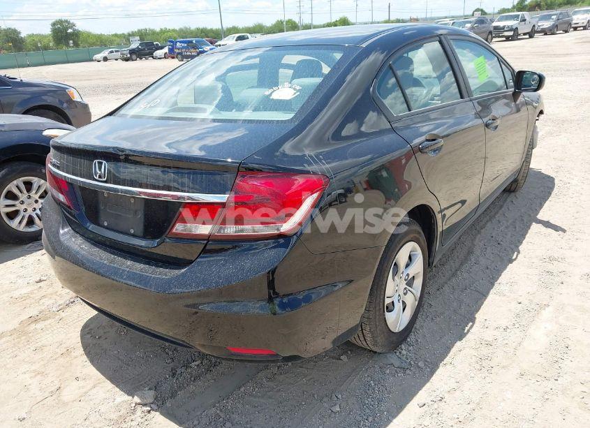 Photo 4 of 2015 Honda Civic LX (VIN 2HGFB2F4XFH059038)