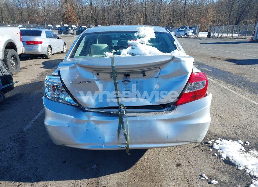 Photo 15 of 2012 Honda Civic LX (VIN 2HGFB2F50CH301713)