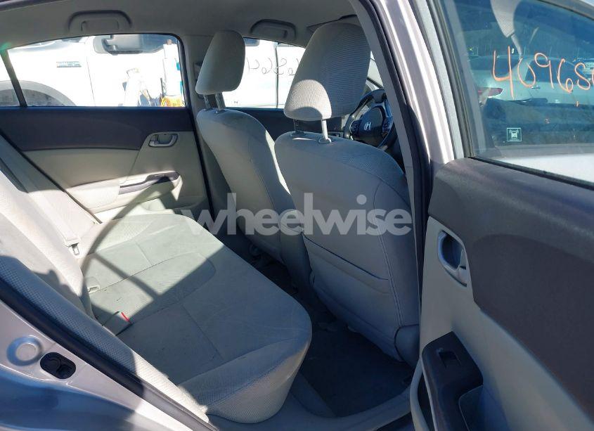 Photo 8 of 2012 Honda Civic LX (VIN 2HGFB2F50CH301713)