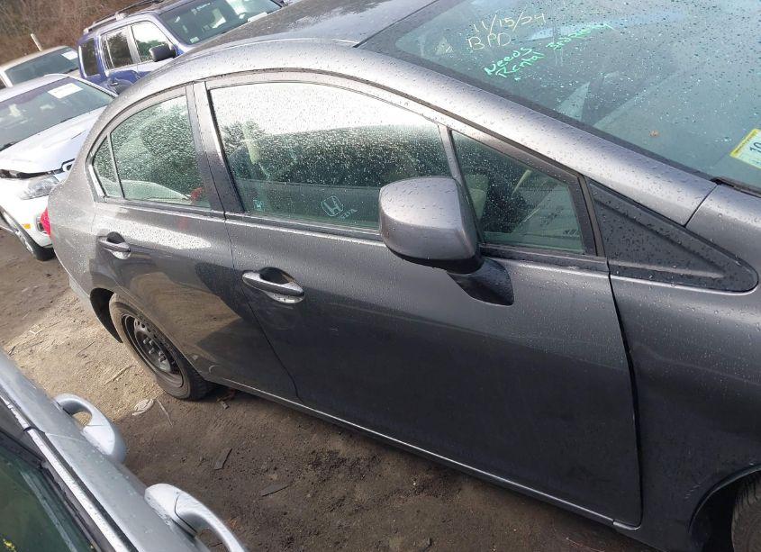 Photo 14 of 2012 Honda Civic LX (VIN 2HGFB2F50CH302070)