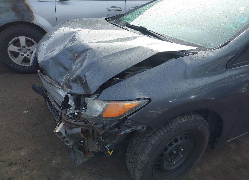 Photo 19 of 2012 Honda Civic LX (VIN 2HGFB2F50CH302070)