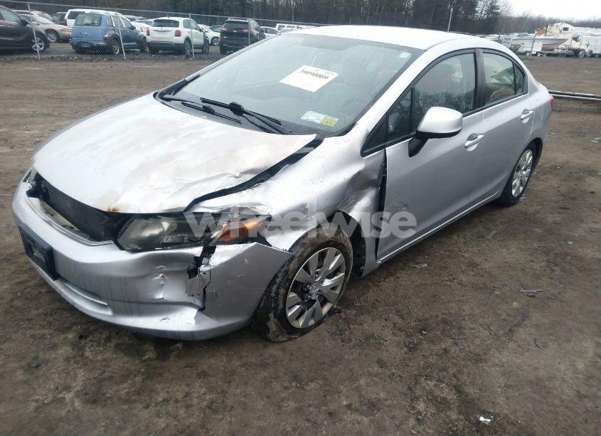 Photo 2 of 2012 Honda Civic LX (VIN 2HGFB2F50CH304952)