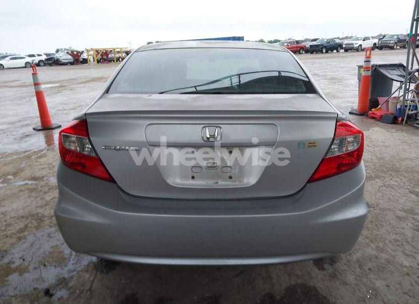 Photo 16 of 2012 Honda Civic LX (VIN 2HGFB2F50CH321055)