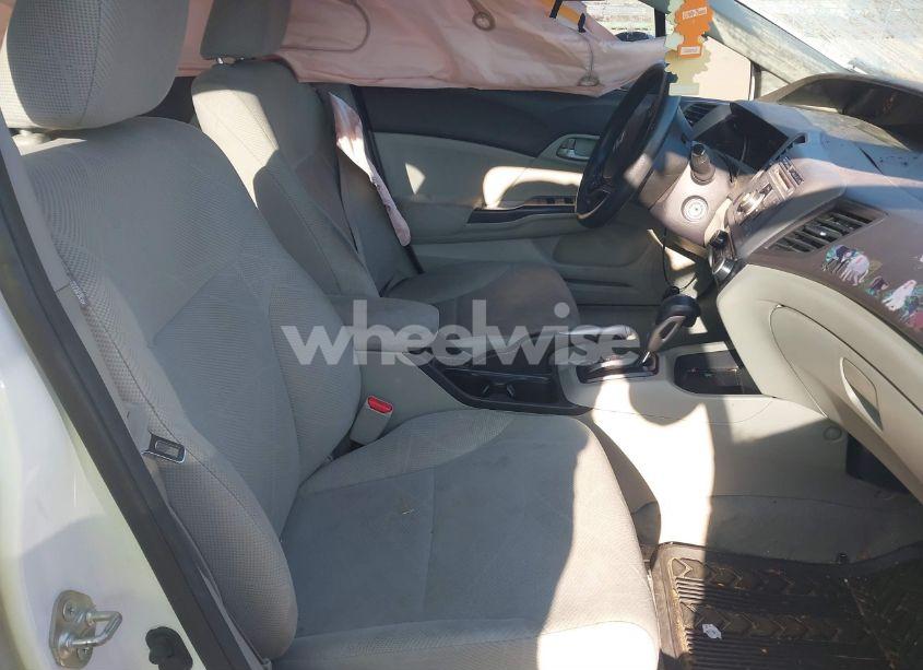 Photo 5 of 2012 Honda Civic LX (VIN 2HGFB2F50CH328703)